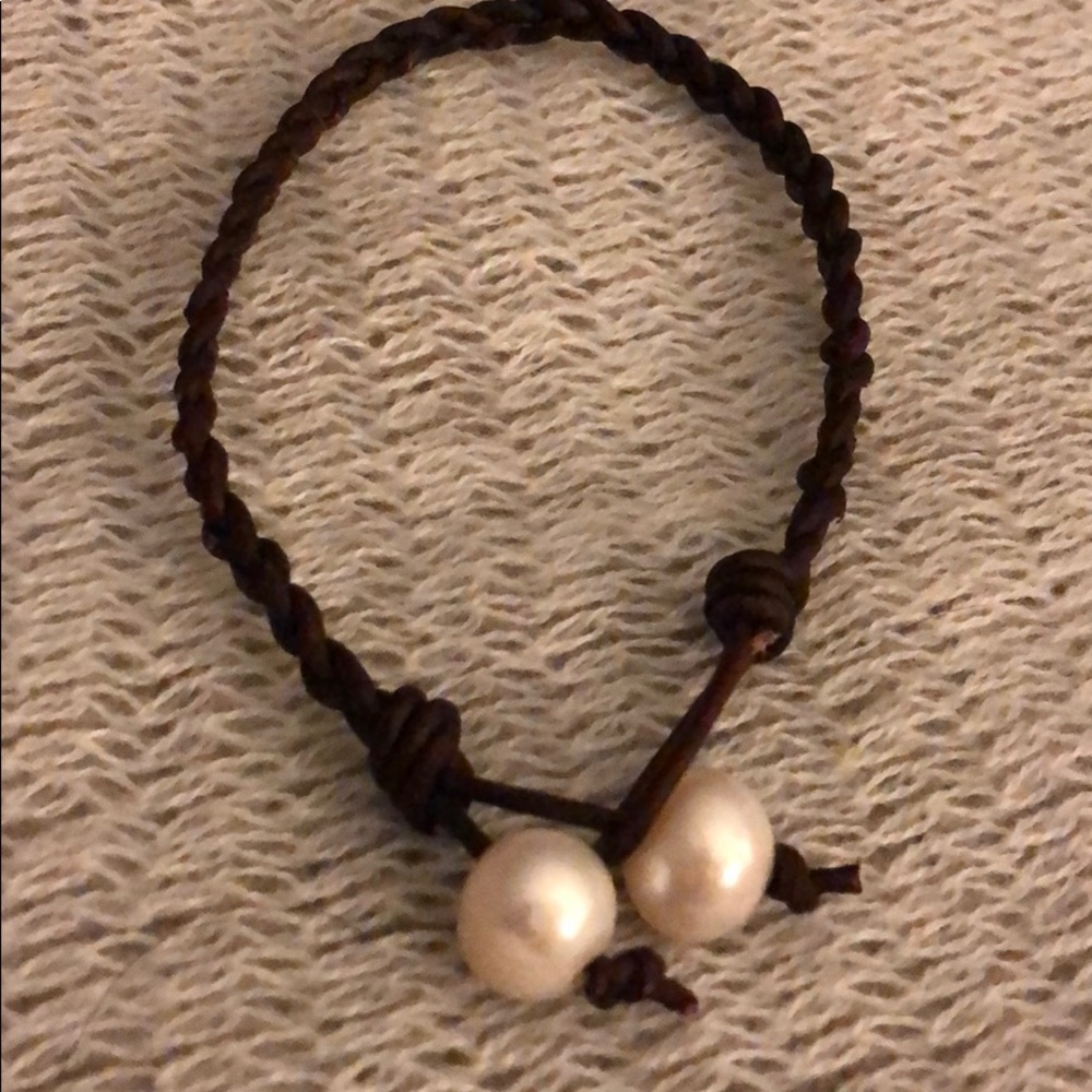 Large Freshwater Pearl & Leather Lariat Bracelet